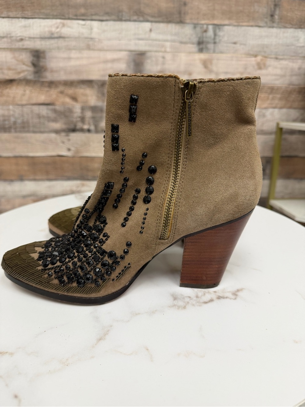 Donald Pliner brown with black embellishment western style bootie - Picture 4 of 7